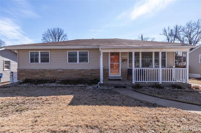 7824 Decatur Drive, St Louis, MO 63123