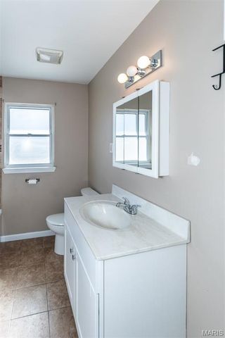 7824 Decatur Drive, St Louis, MO 63123