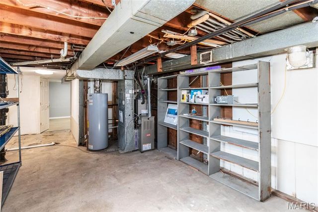 7824 Decatur Drive, St Louis, MO 63123