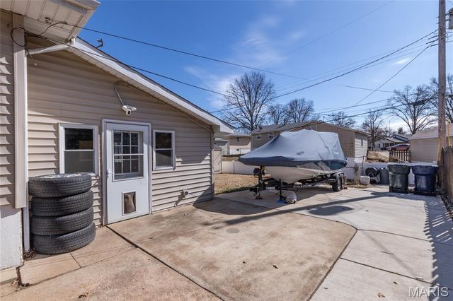 7824 Decatur Drive, St Louis, MO 63123