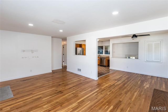 7824 Decatur Drive, St Louis, MO 63123