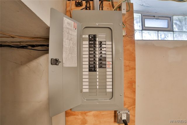 570 73rd St Street, Niagara Falls, NY 14304