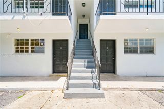 219 NW 10th Avenue APT #4, Miami, FL 33128