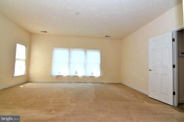 4619 BEAUFONT SPRING CT, Woodbridge, VA 22192