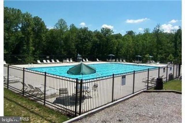 4619 BEAUFONT SPRING CT, Woodbridge, VA 22192