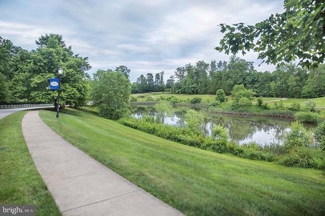 4619 BEAUFONT SPRING CT, Woodbridge, VA 22192