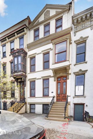 490 Madison Avenue, Albany, NY 12208