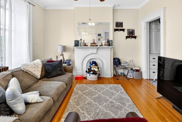 490 Madison Avenue, Albany, NY 12208