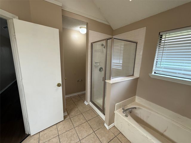 1022 Wendell Way, Garland, TX 75043