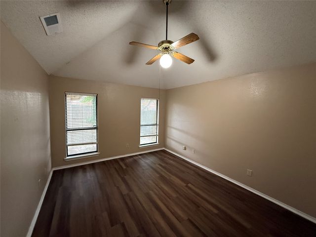 1022 Wendell Way, Garland, TX 75043