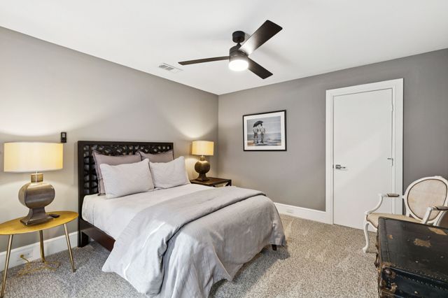 2934 Maple Springs Boulevard, Dallas, TX 75235