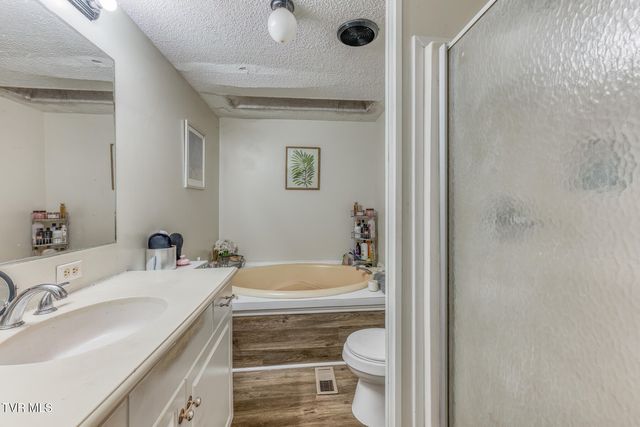 1424 Reedy Creek Road, Bristol, TN 37620