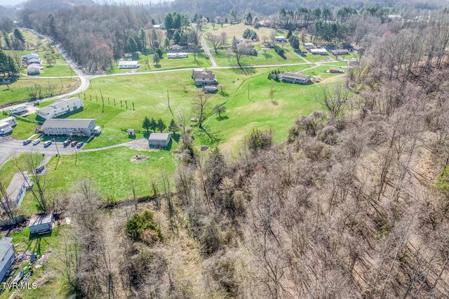 1424 Reedy Creek Road, Bristol, TN 37620