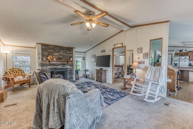 1424 Reedy Creek Road, Bristol, TN 37620