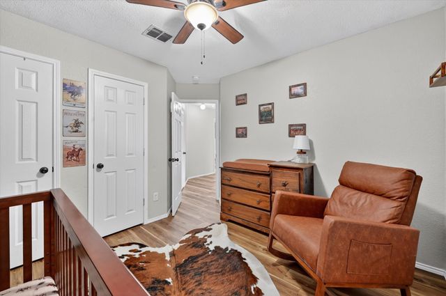3208 Cliff Oaks Drive, Corinth, TX 76210