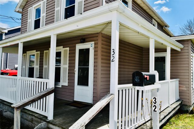 32 Pearl Street, Patchogue, NY 11772