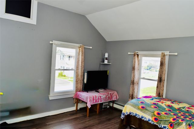 32 Pearl Street, Patchogue, NY 11772