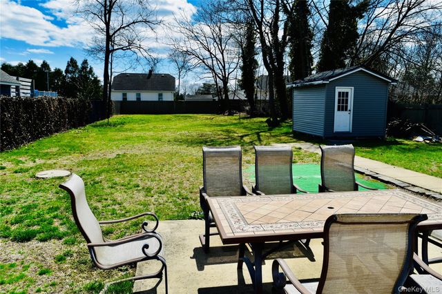 32 Pearl Street, Patchogue, NY 11772