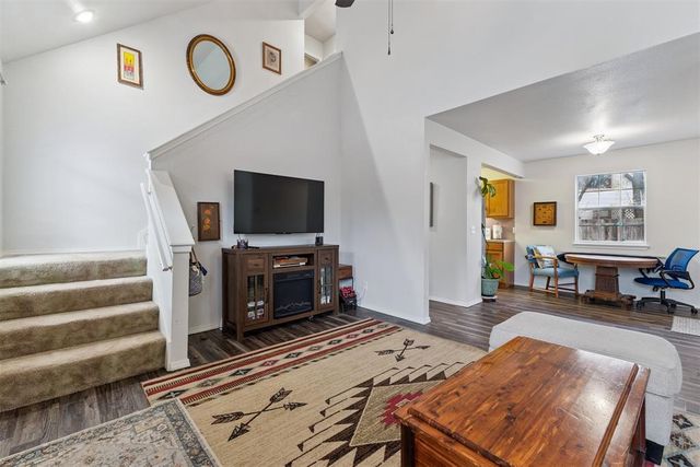 2221 Timbercrest Drive, Stillwater, OK 74075