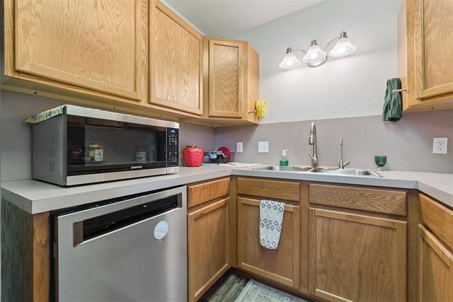 2221 Timbercrest Drive, Stillwater, OK 74075