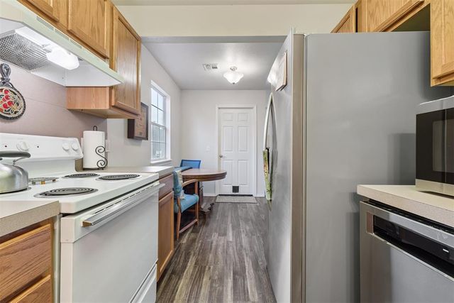 2221 Timbercrest Drive, Stillwater, OK 74075