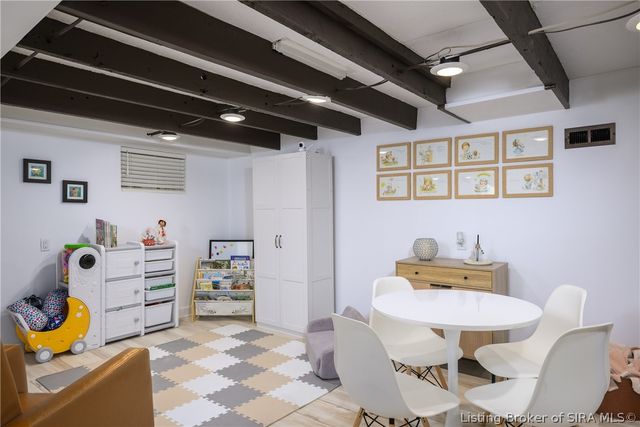 236 Meigs Avenue, Jeffersonville, IN 47130