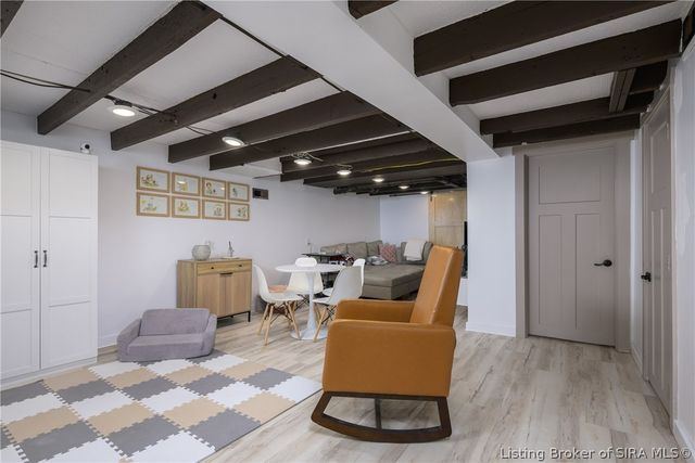 236 Meigs Avenue, Jeffersonville, IN 47130