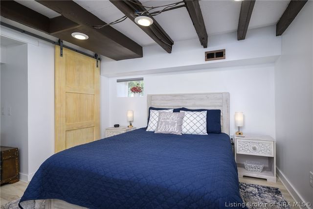 236 Meigs Avenue, Jeffersonville, IN 47130