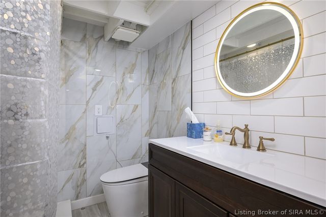 236 Meigs Avenue, Jeffersonville, IN 47130