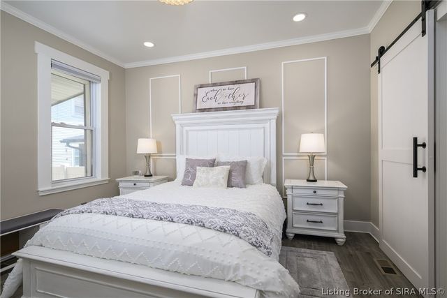 236 Meigs Avenue, Jeffersonville, IN 47130