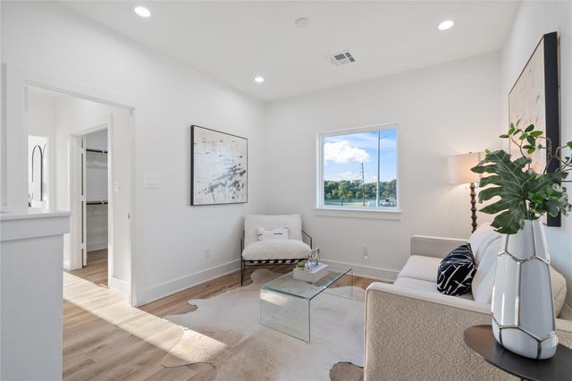 9003 Comal Street, Houston, TX 77051