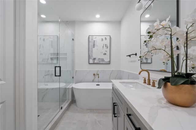 9003 Comal Street, Houston, TX 77051