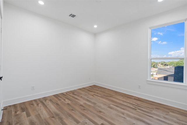 9003 Comal Street, Houston, TX 77051