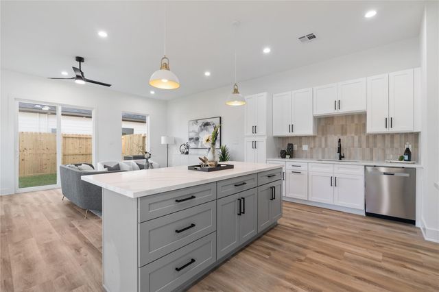 9003 Comal Street, Houston, TX 77051