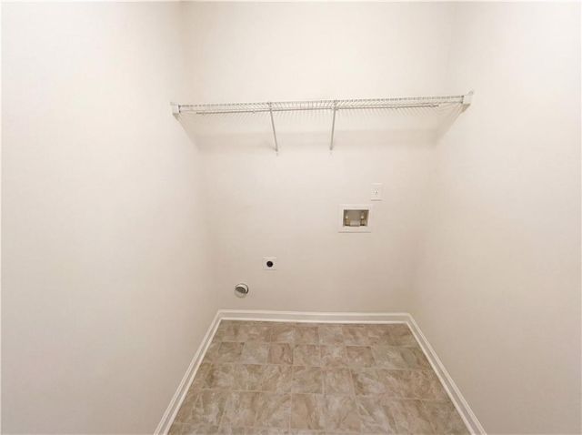 432 Fern Bay SW Drive 313, Atlanta, GA 30331