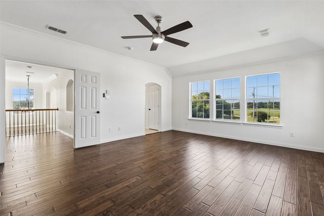 7101 Dutch Elm Court, Garland, TX 75044