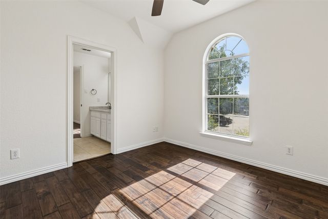 7101 Dutch Elm Court, Garland, TX 75044