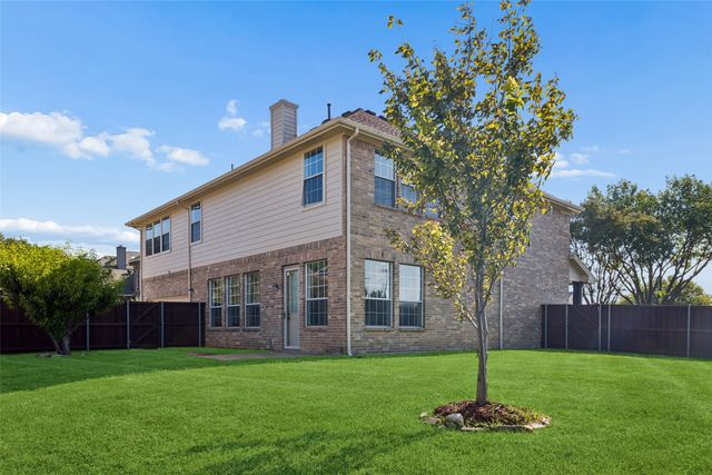 7101 Dutch Elm Court, Garland, TX 75044