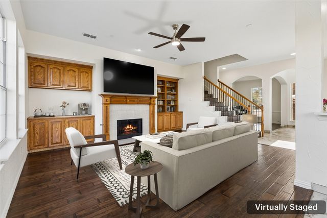 7101 Dutch Elm Court, Garland, TX 75044