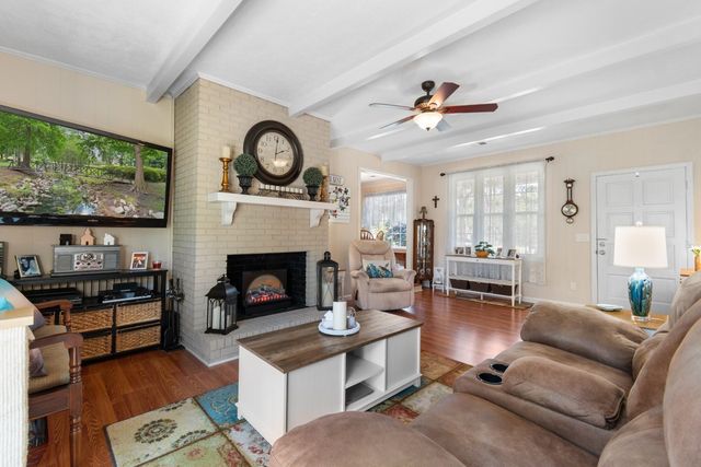 1601 Pine Level Dr., Loris, SC 29569