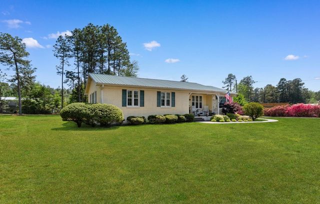 1601 Pine Level Dr., Loris, SC 29569