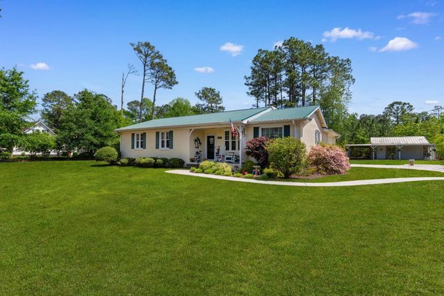 1601 Pine Level Dr., Loris, SC 29569