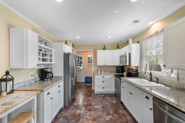 1601 Pine Level Dr., Loris, SC 29569