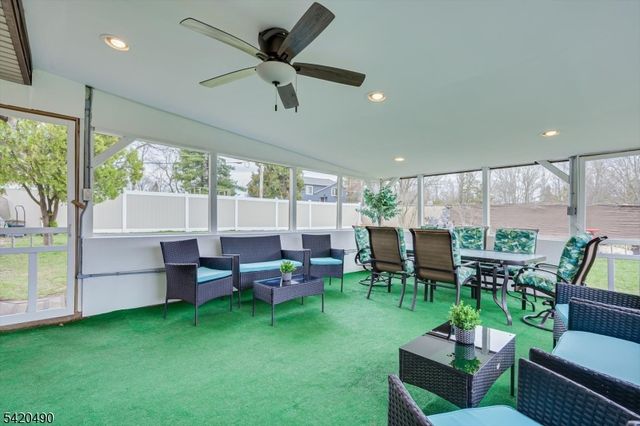 63 Arden St, Franklin Twp., NJ 08873