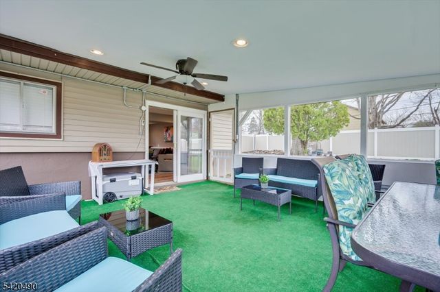 63 Arden St, Franklin Twp., NJ 08873