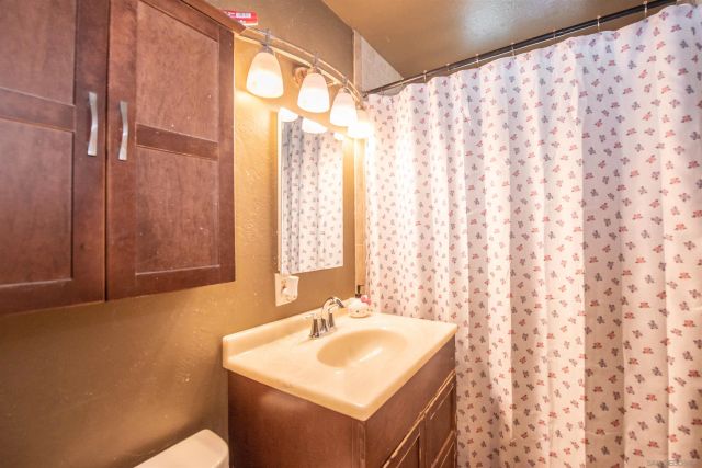 523 Worthington St, Spring Valley, CA 91977