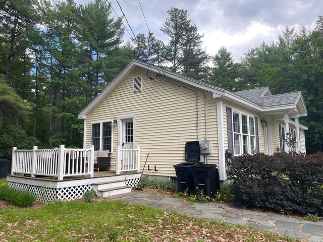 51 Poco Drive, Tamworth, NH 03886