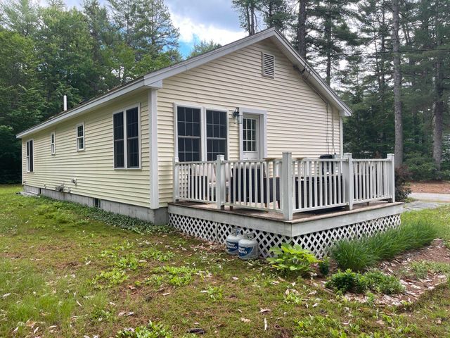 51 Poco Drive, Tamworth, NH 03886