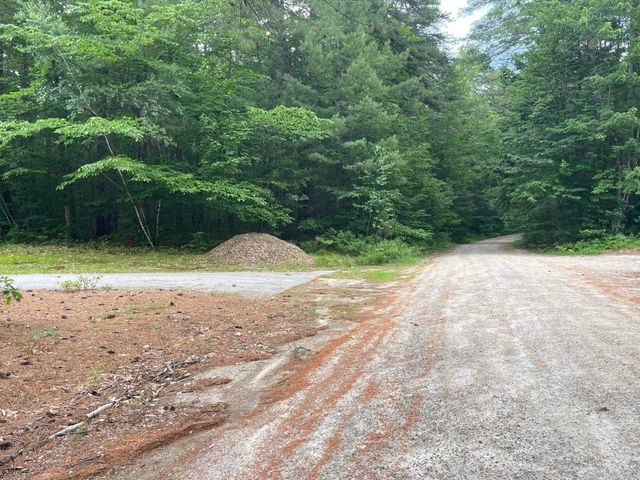 51 Poco Drive, Tamworth, NH 03886
