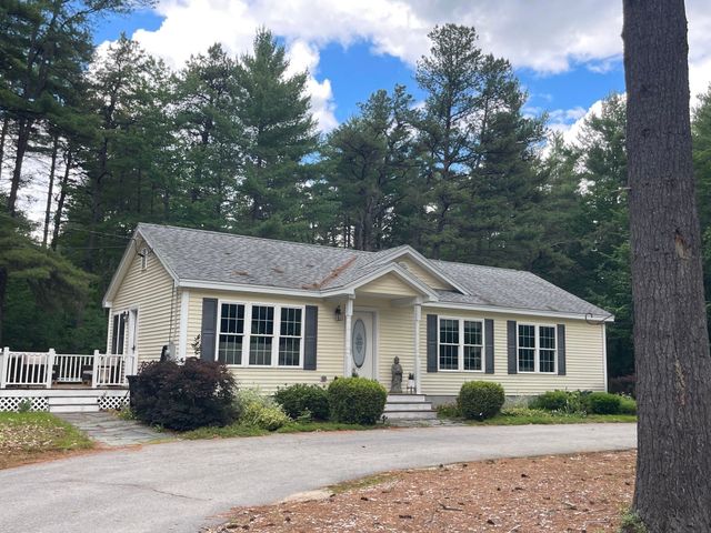 51 Poco Drive, Tamworth, NH 03886